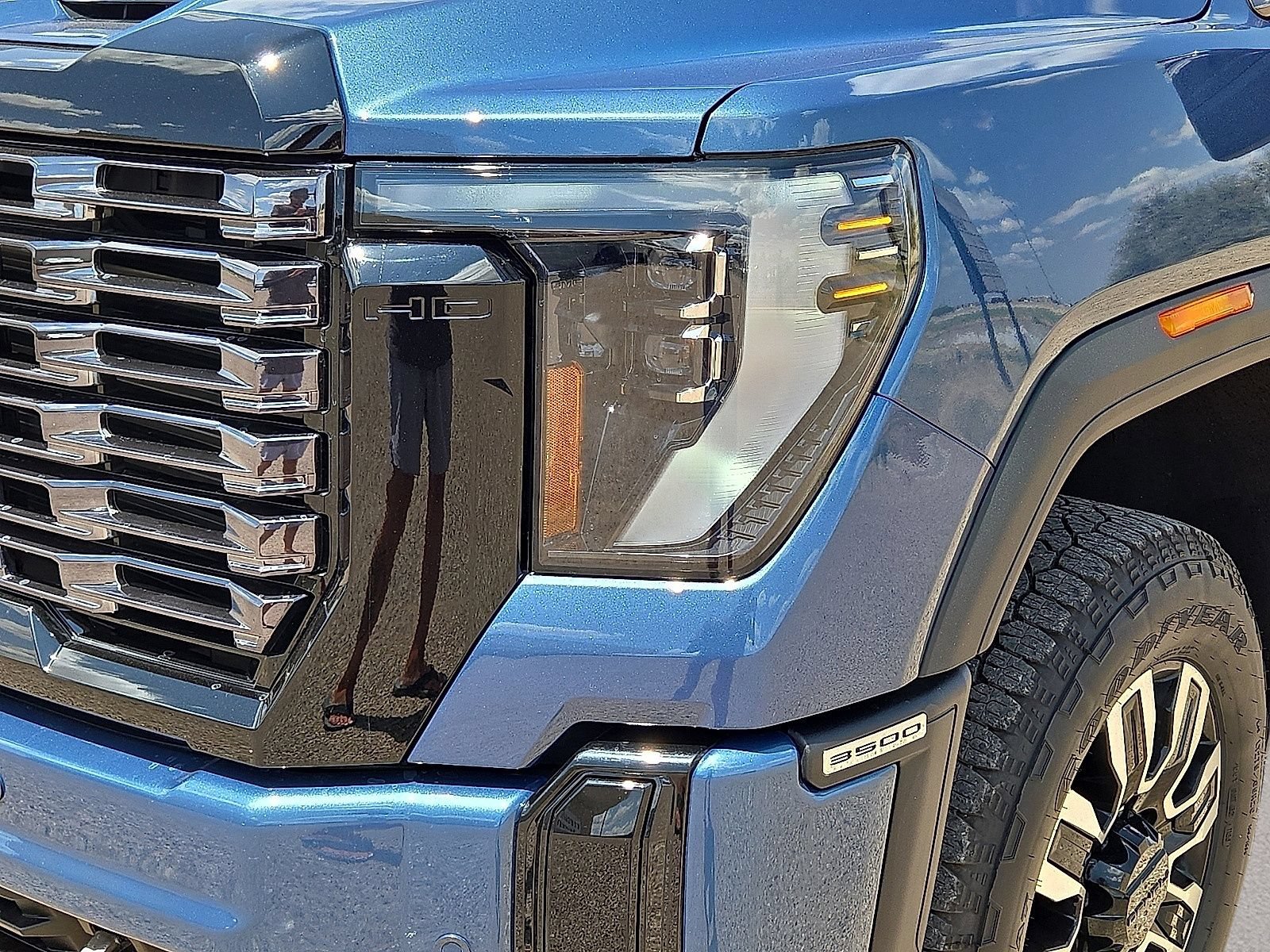Used 2026 GMC Sierra 3500 Denali Ultimate AWD/4WD image 10
