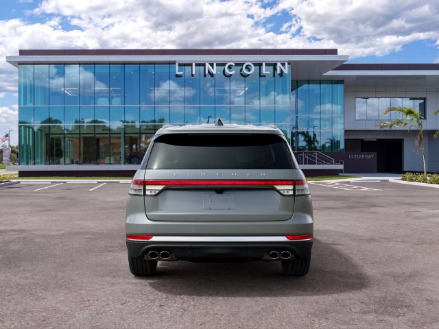 New 2027 Lincoln Aviator 2WD image 7