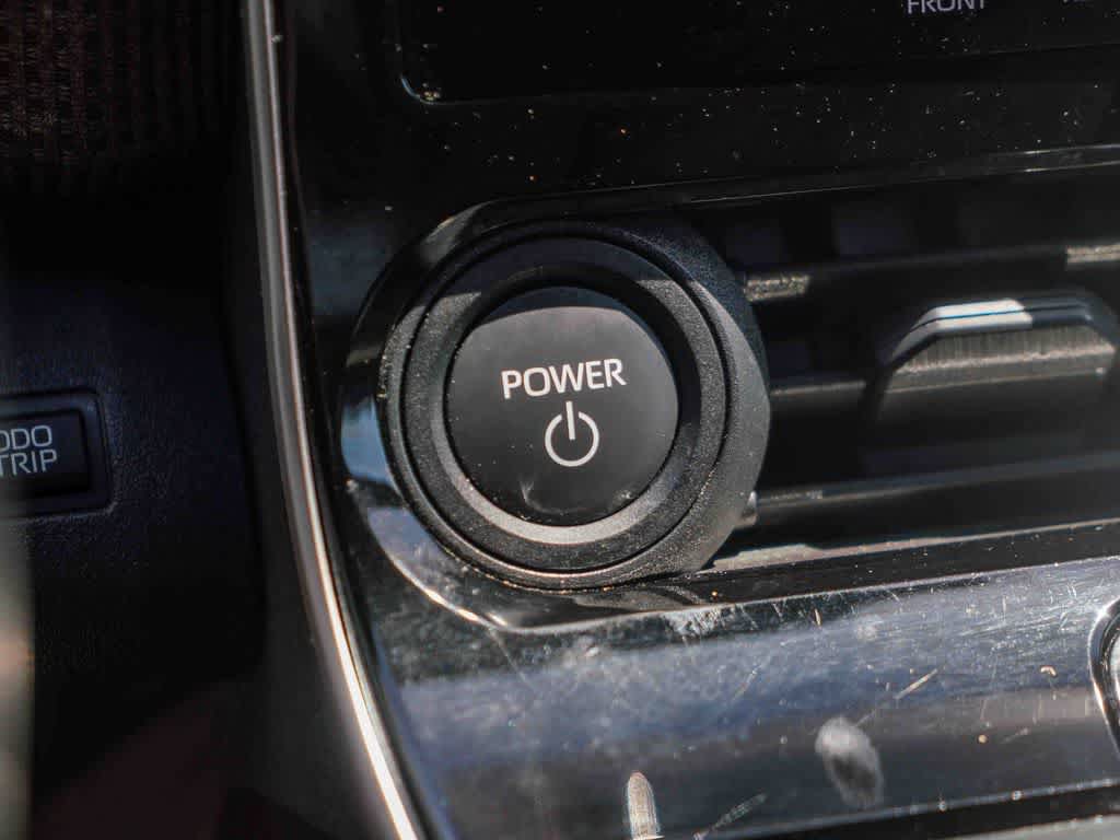 Used 2024 Subaru Solterra AWD/4WD image 19