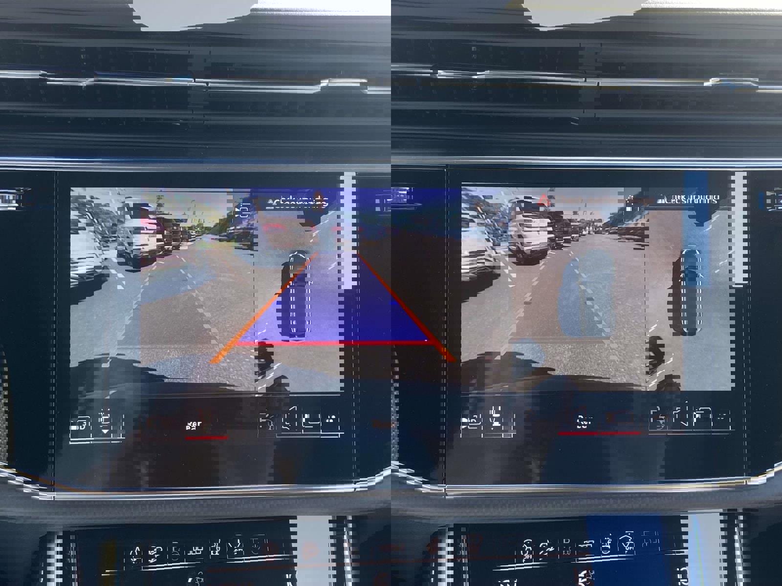 New 2026 Audi Q8 Prestige image 27