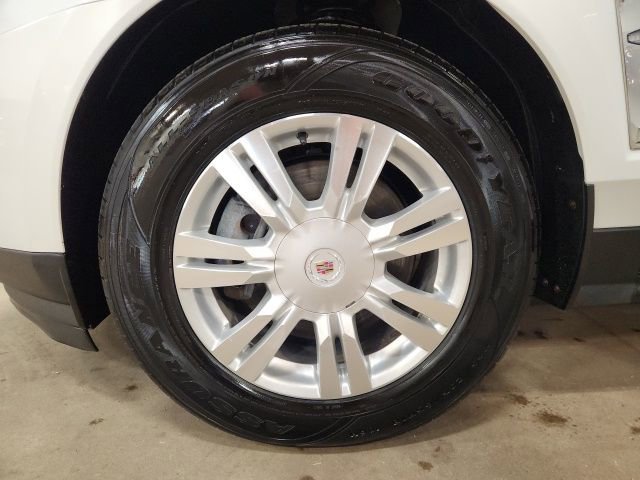 Used 2012 Cadillac SRX Luxury image 10