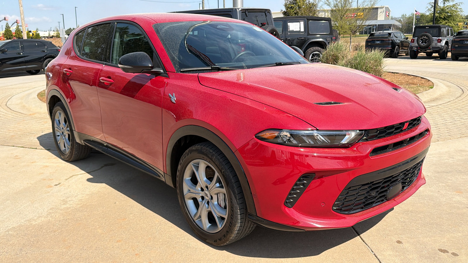 Used 2025 Dodge Hornet R/T w/ Tech Pack image 5