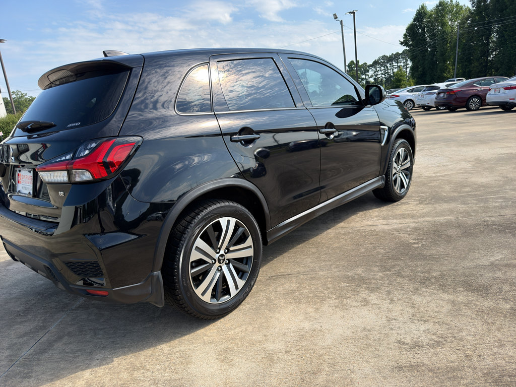 Used 2023 Mitsubishi Outlander Sport SE AWD/4WD image 4