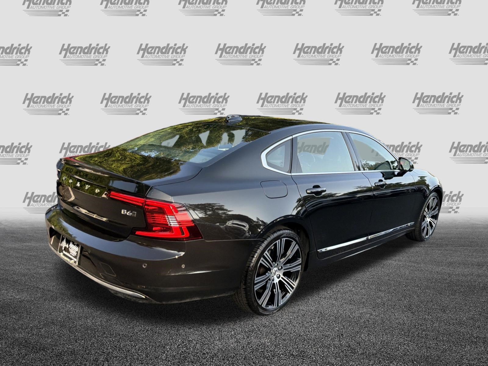 Certified 2023 Volvo S90 B6 Plus AWD/4WD image 10