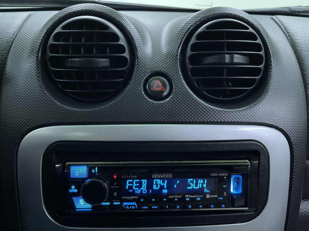 Used 2003 Jeep Liberty Limited image 21