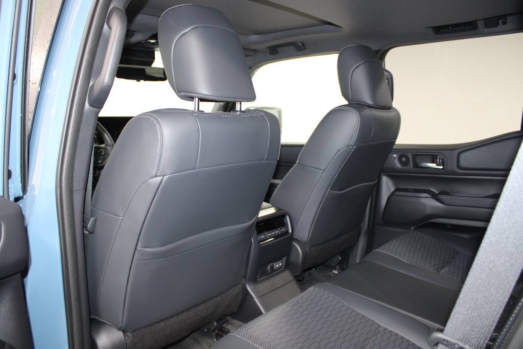 Used 2026 Toyota Land Cruiser w/ Premium Package AWD/4WD image 23