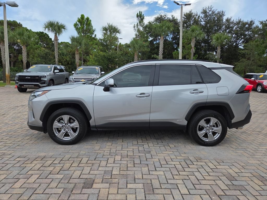 Certified 2025 Toyota RAV4 XLE AWD/4WD image 8