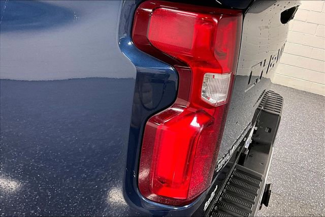 Used 2020 Chevrolet Silverado 2500 LTZ w/ LTZ Premium Package image 23