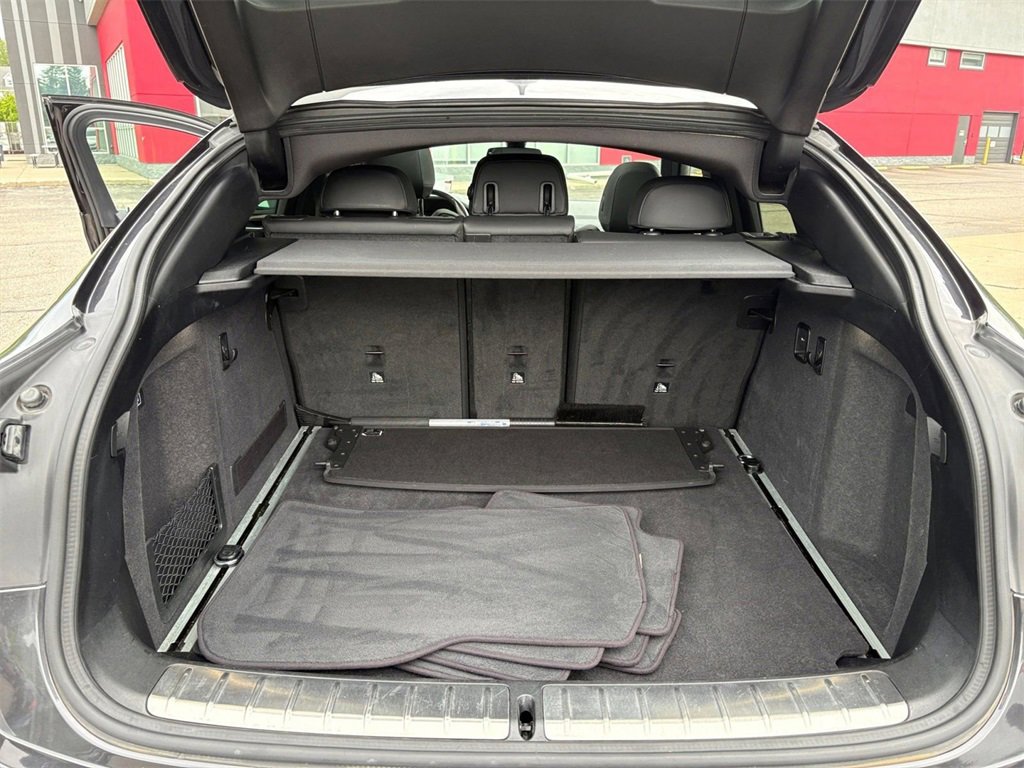 Used 2019 BMW X4 xDrive30i w/ Driving Assistance Package image 32