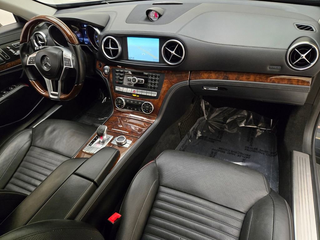 Used 2014 Mercedes-Benz SL 550 image 23