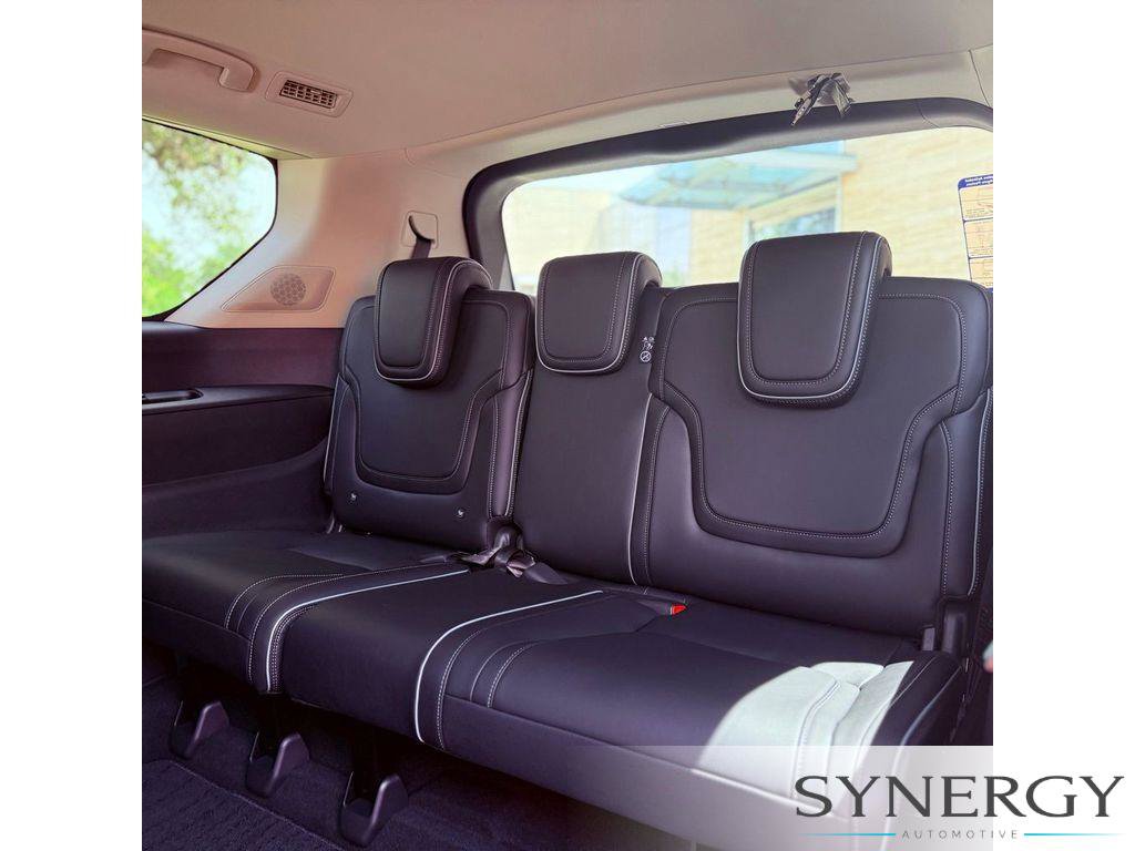 New 2026 INFINITI QX80 Luxe w/ Cargo Package RWD image 23