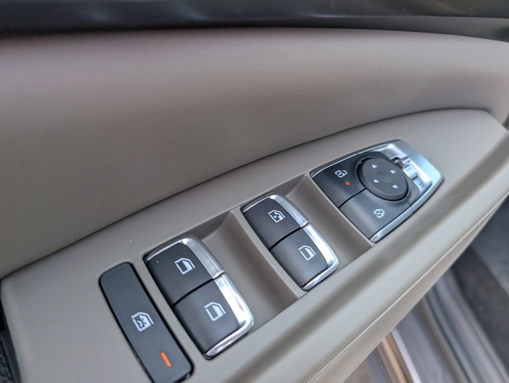 New 2026 Kia Carnival FWD image 13