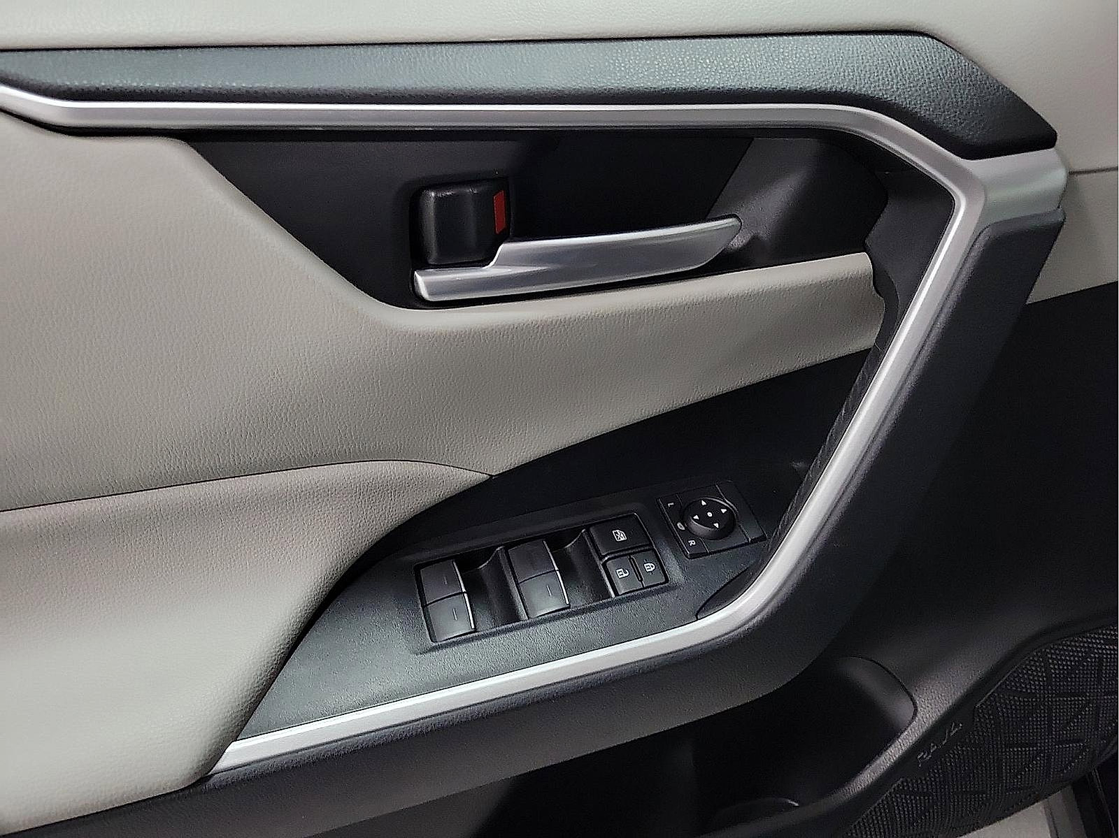 Certified 2023 Toyota RAV4 XLE Premium image 11