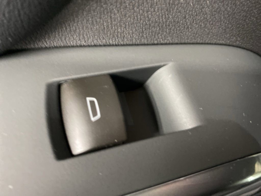 New 2026 Chevrolet Traverse LT AWD/4WD image 32