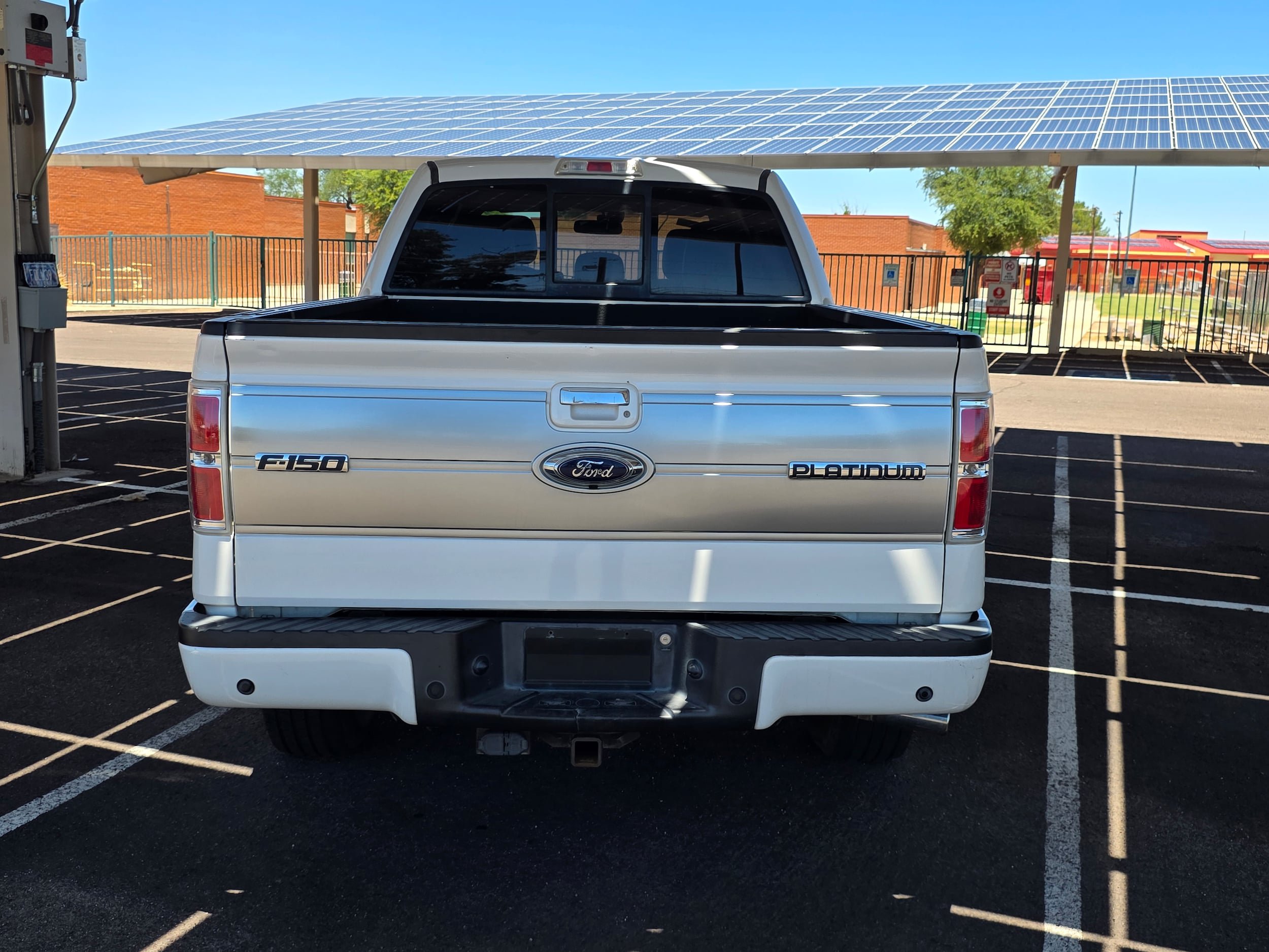 Used 2014 Ford F150 Platinum AWD/4WD image 4