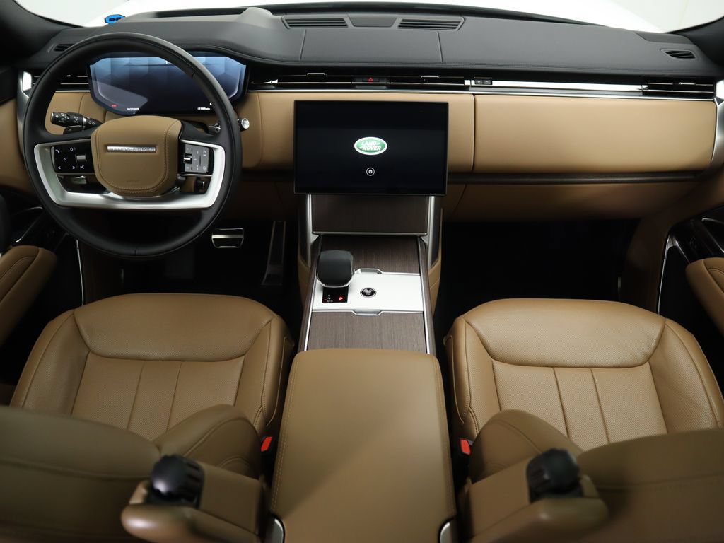 Used 2024 Land Rover Range Rover SE AWD/4WD image 13