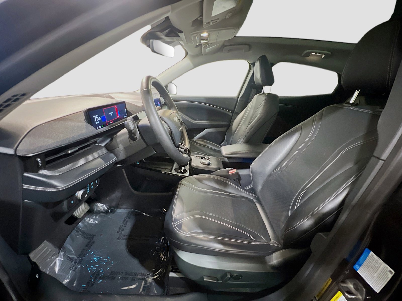 Used 2021 Ford Mustang Mach-E Premium AWD/4WD image 16