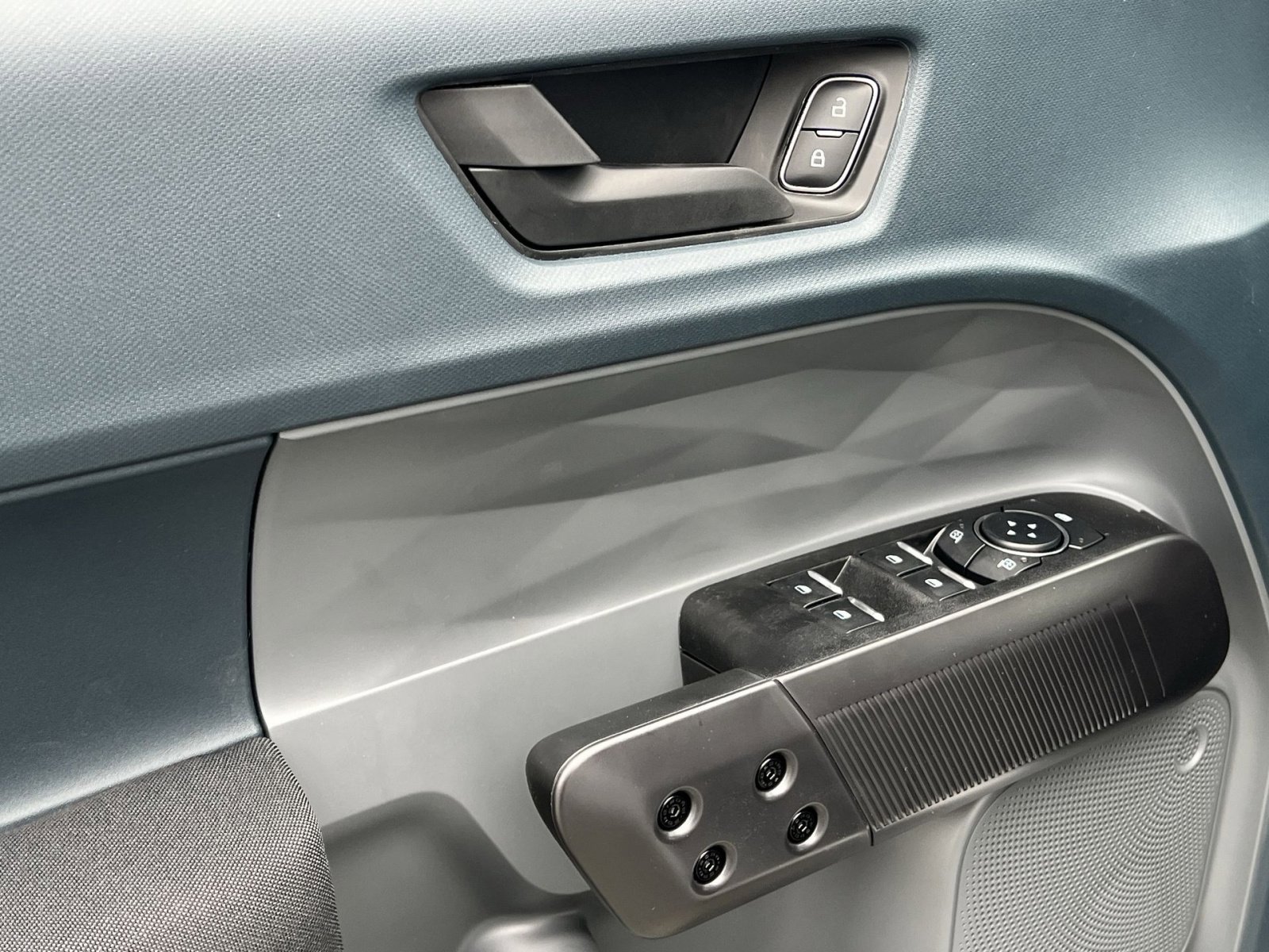 New 2026 Ford Maverick XL w/ Equipment Group 101A image 15