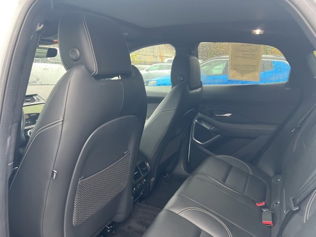 Used 2024 Jaguar E-PACE R-Dynamic SE image 19
