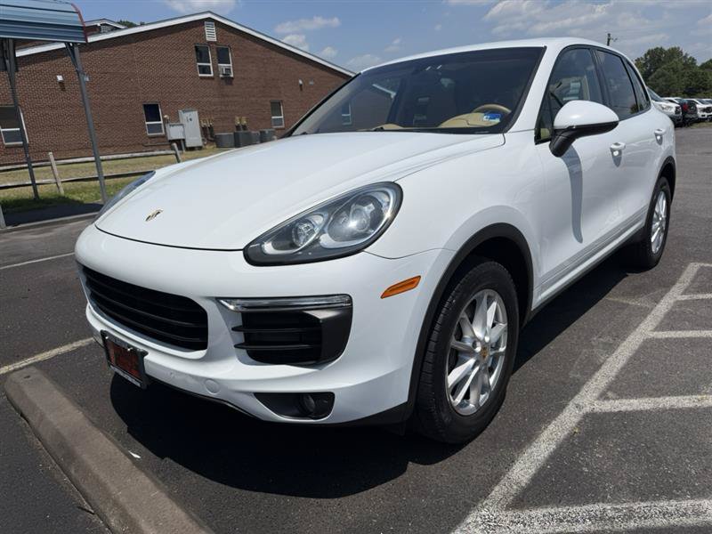 Used 2016 Porsche Cayenne AWD/4WD image 14