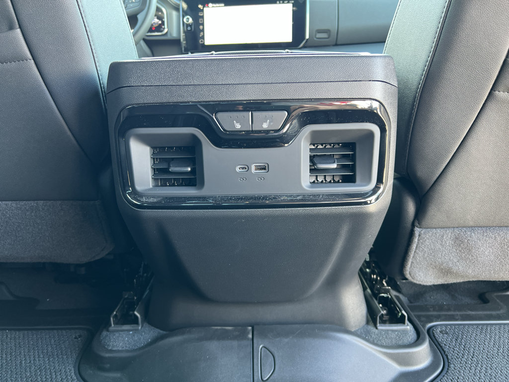 New 2026 GMC Sierra 1500 AT4 w/ AT4 Premium Package AWD/4WD image 29