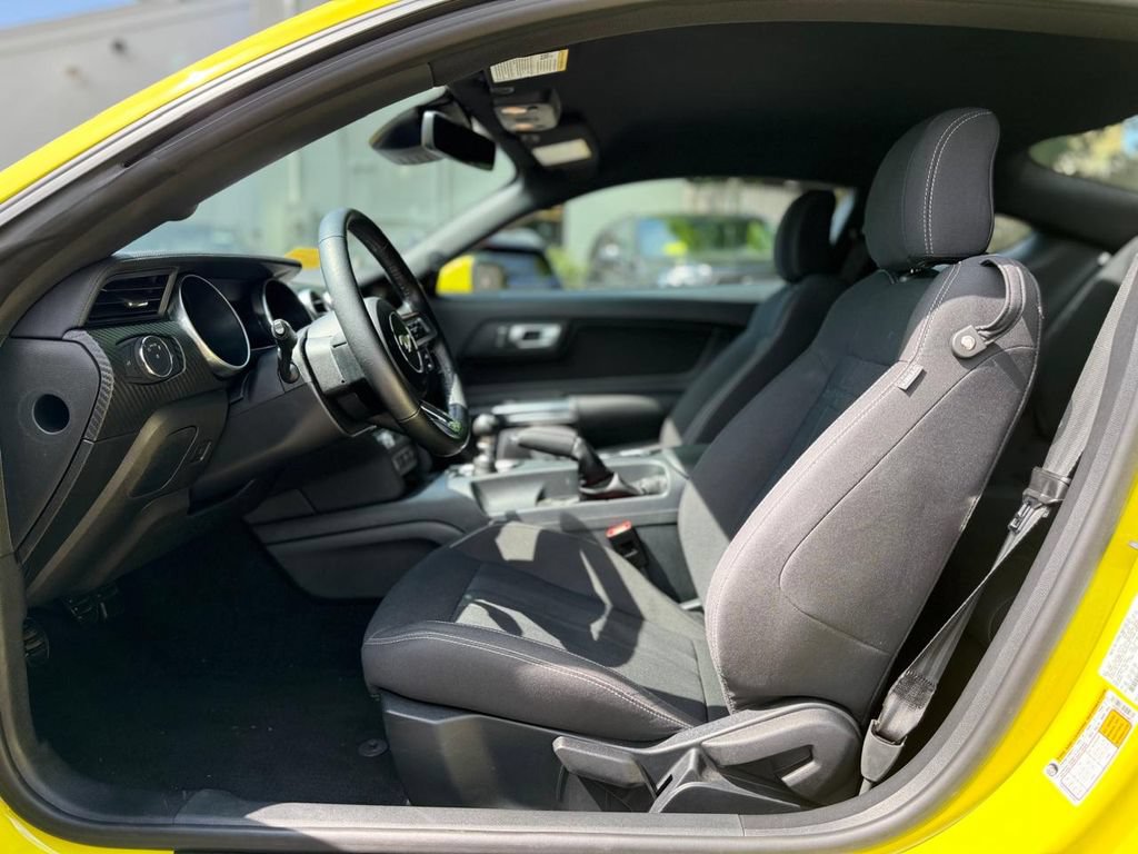 Used 2021 Ford Mustang Coupe RWD image 20