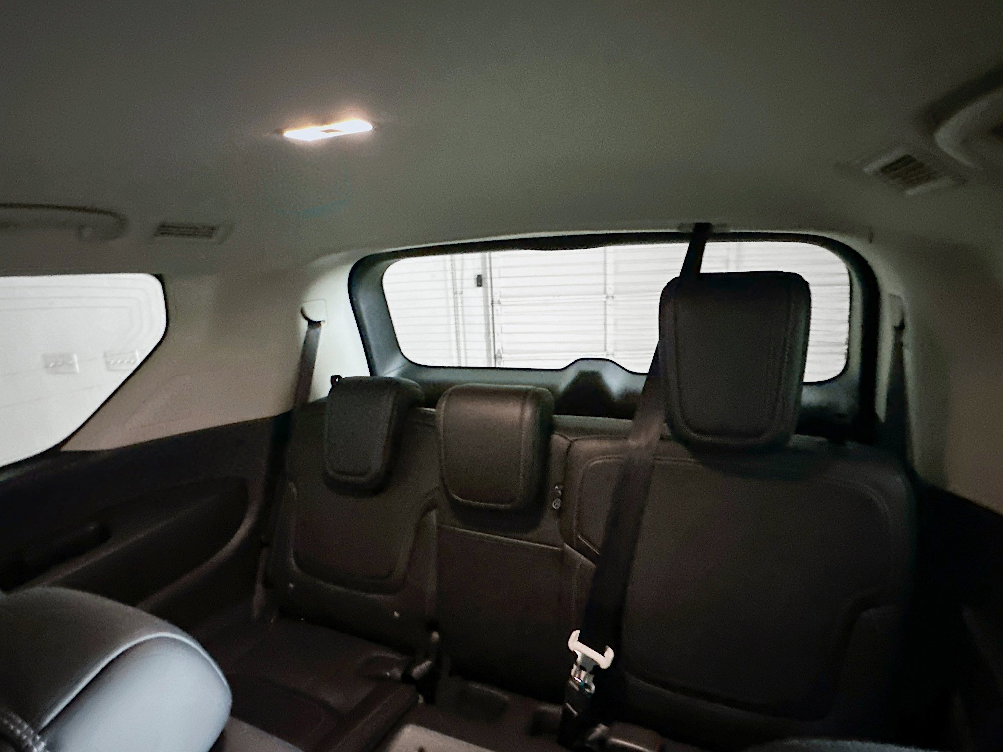 Used 2025 Nissan Armada SV image 28