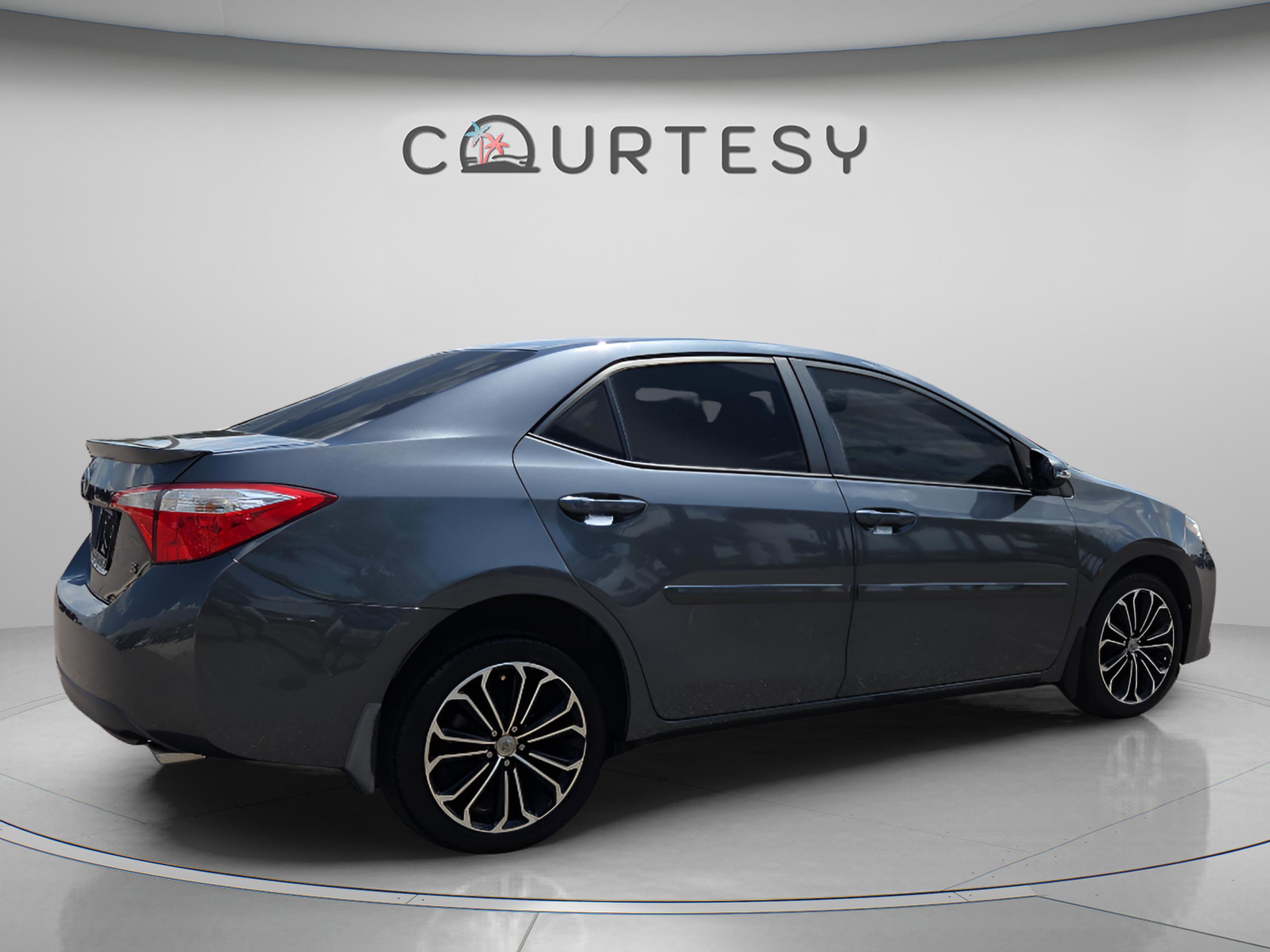 Used 2015 Toyota Corolla S FWD image 5