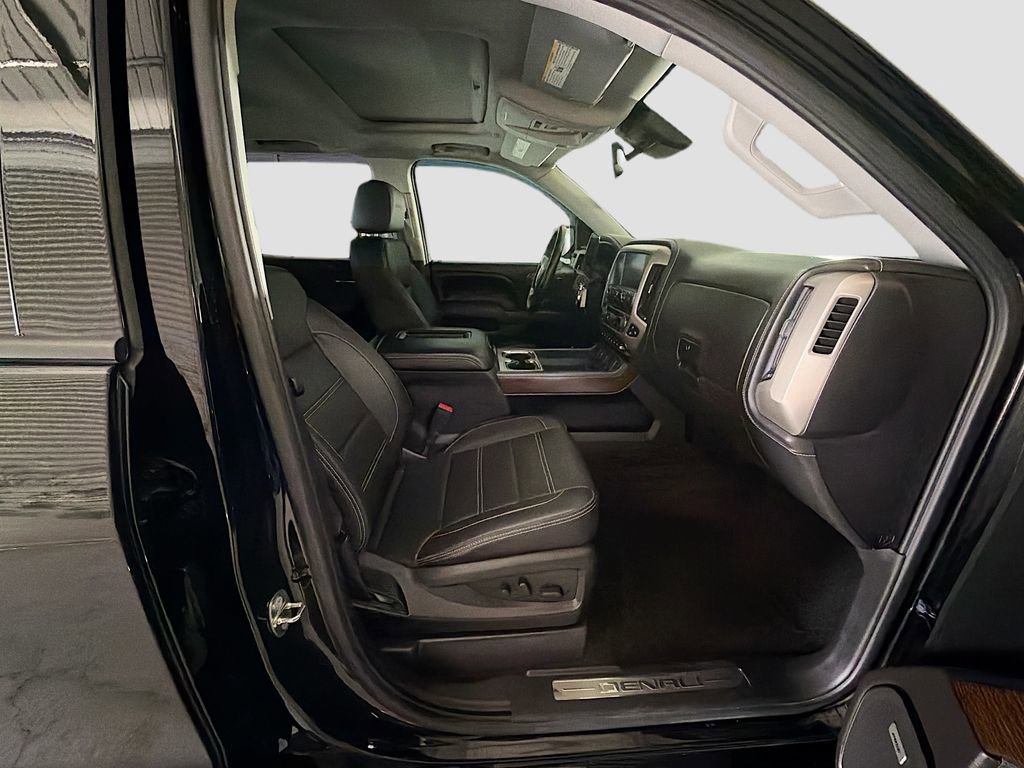 Used 2018 GMC Sierra 1500 Denali w/ Denali Ultimate Package image 32