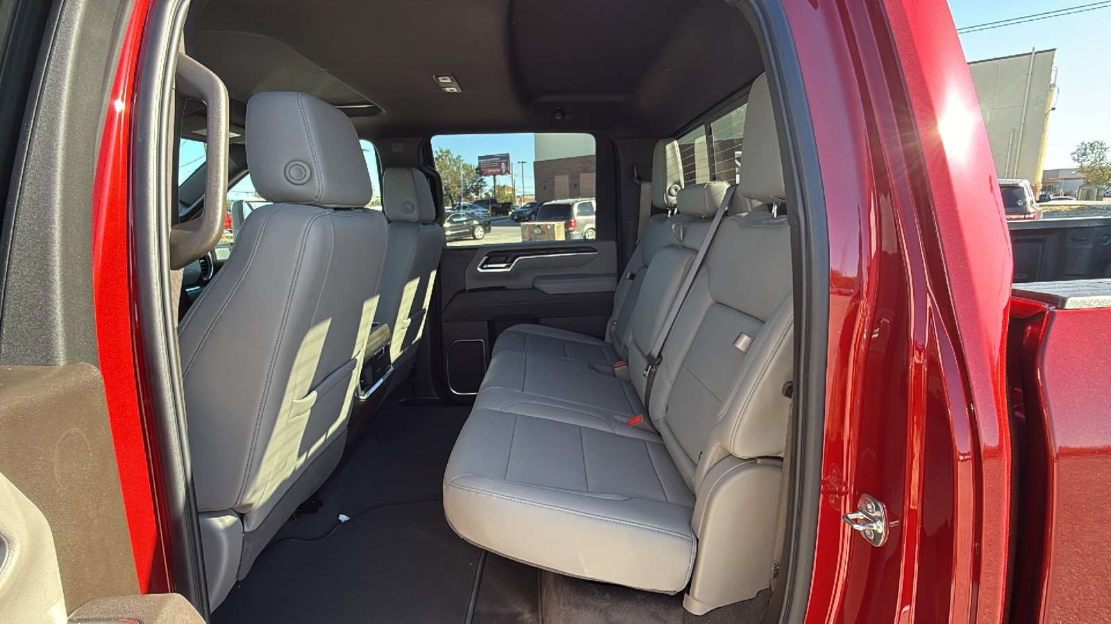 New 2026 GMC Sierra 2500 SLT w/ SLT Premium Package AWD/4WD image 15