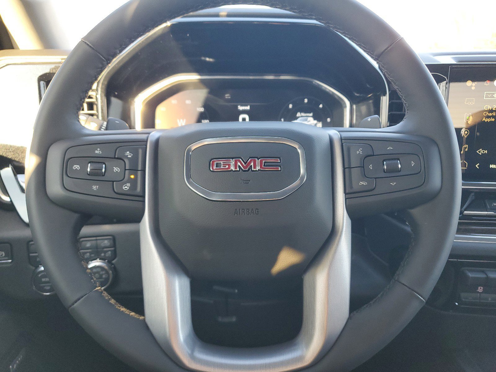 New 2025 GMC Sierra 1500 Elevation w/ Preferred Package image 24