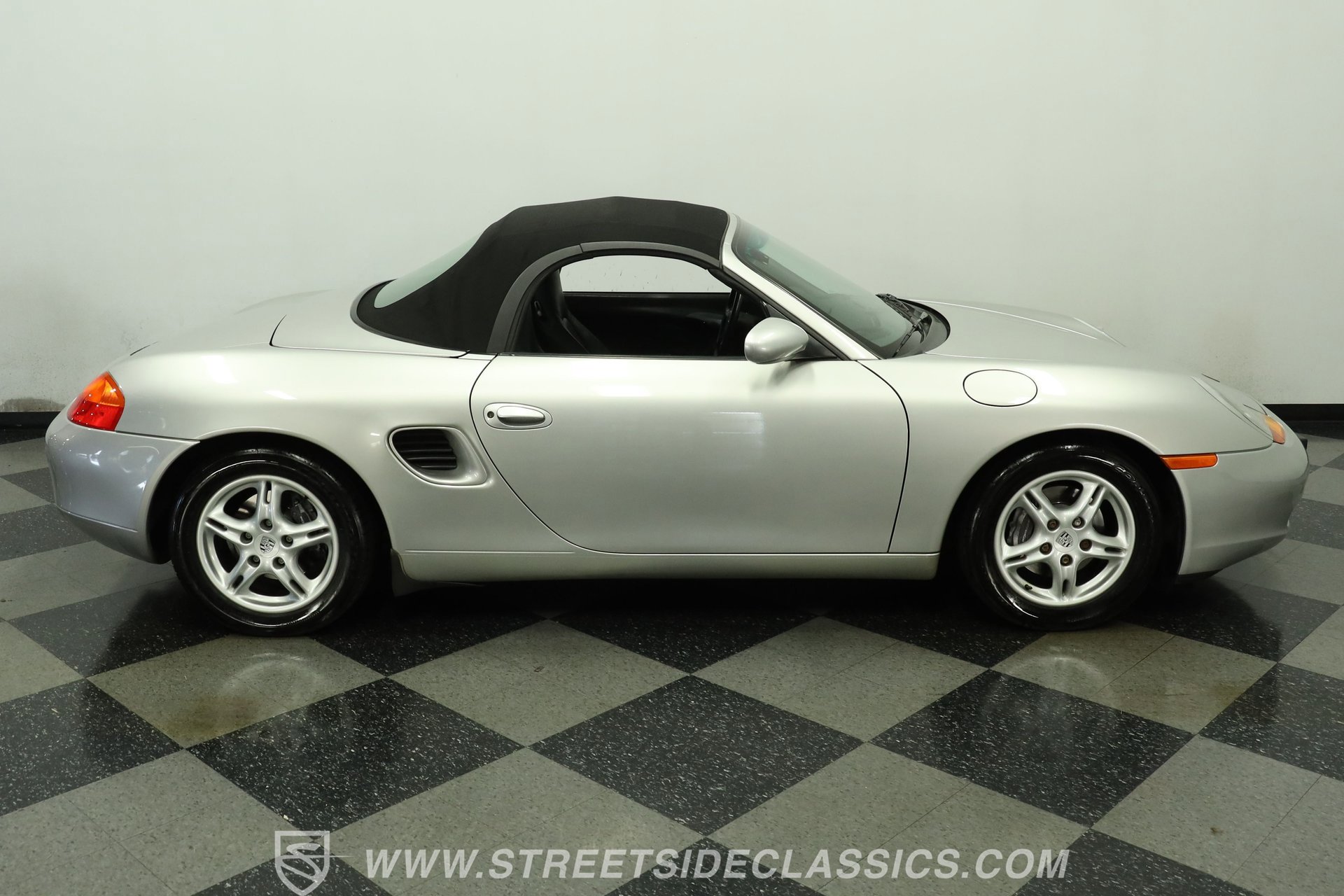 Used 1998 Porsche Boxster RWD image 11