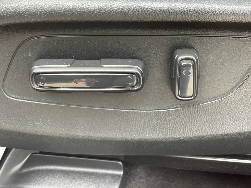 Used 2025 Honda HR-V EX-L image 24