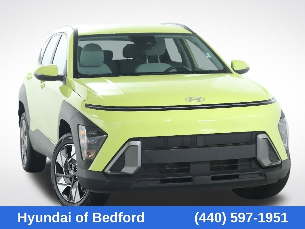 Used 2024 Hyundai Kona SEL AWD/4WD image 1