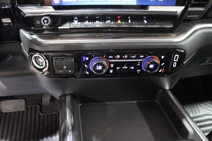 New 2026 Chevrolet Silverado 2500 LTZ w/ Trail Boss Package AWD/4WD image 35