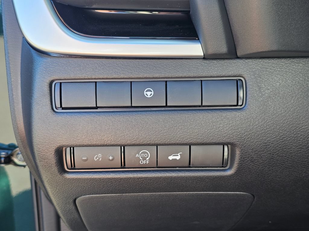 New 2026 Nissan Rogue SV w/ Rock Creek Premium Package AWD/4WD image 30