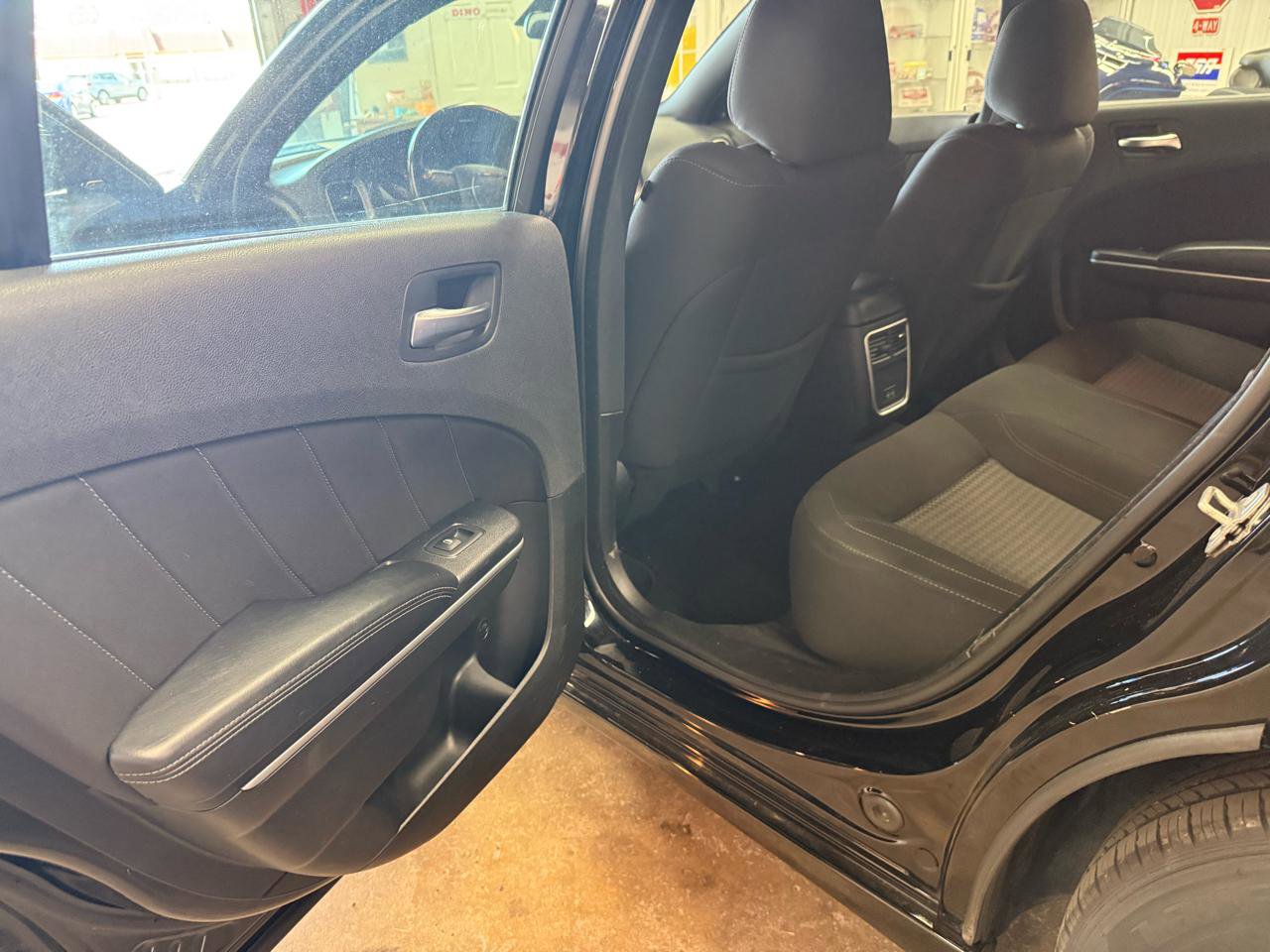 Used 2023 Dodge Charger SXT RWD image 17