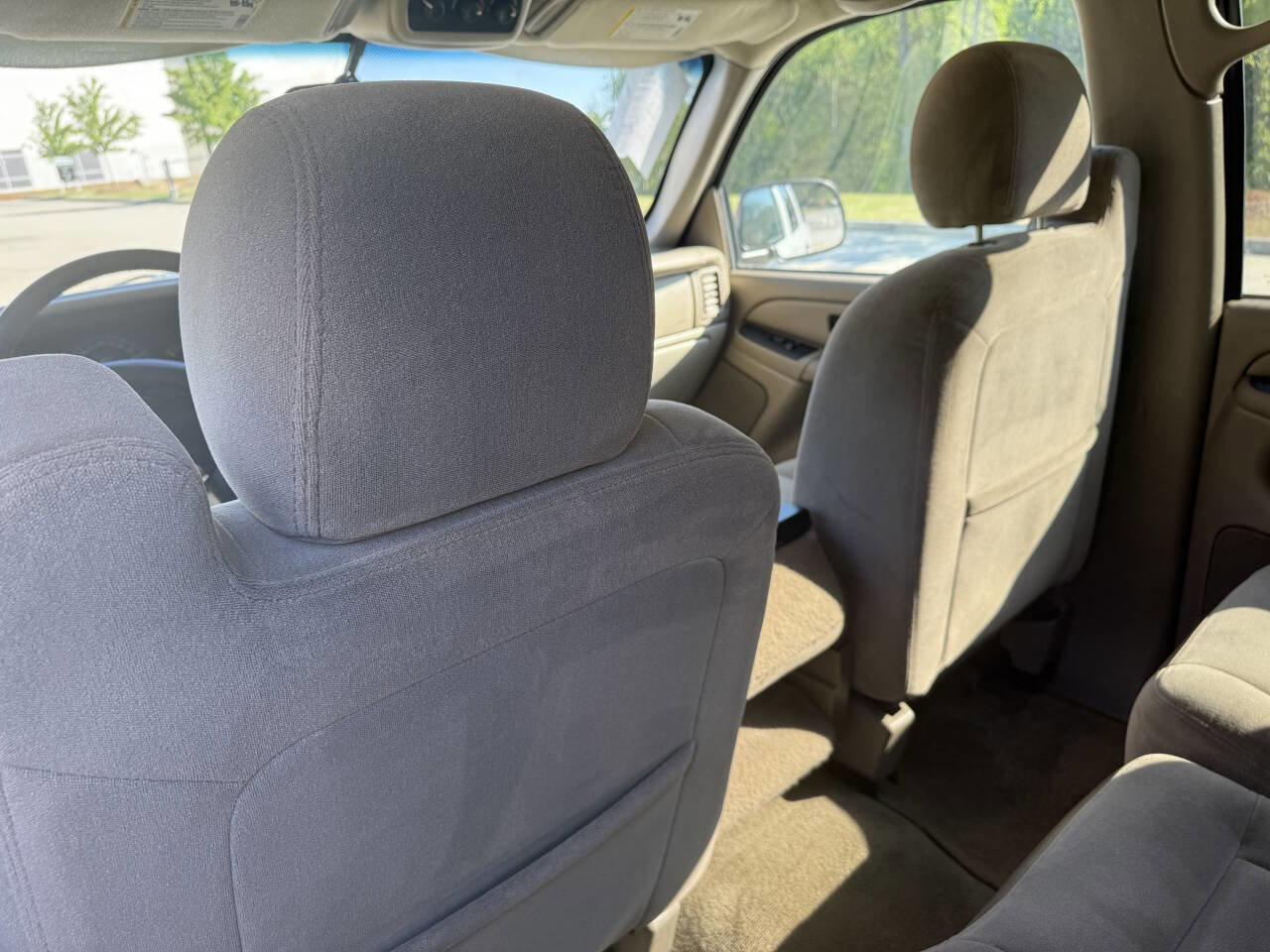 Used 2004 Chevrolet Tahoe LS w/ Cargo Package image 14