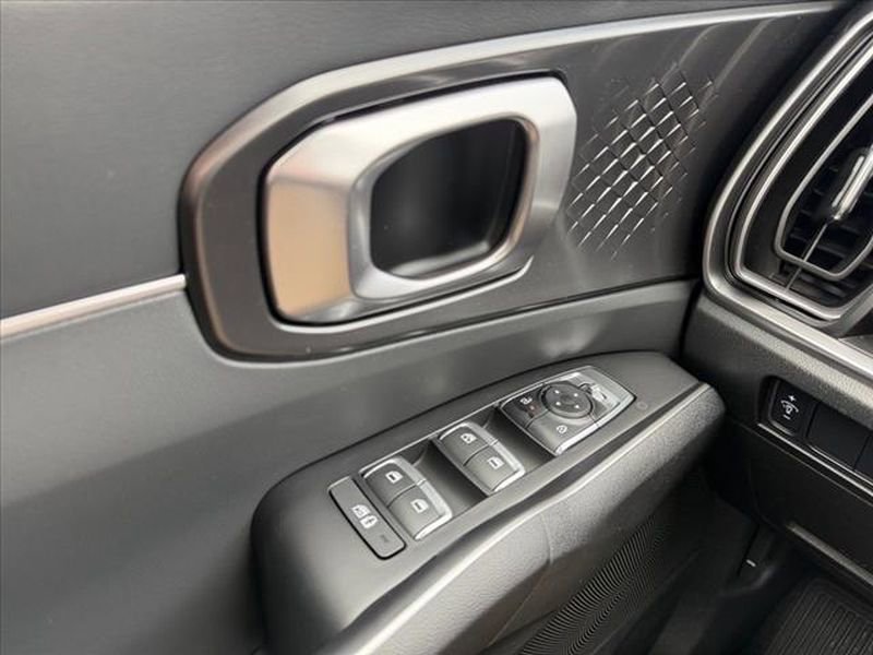 New 2026 Kia Sorento S image 19