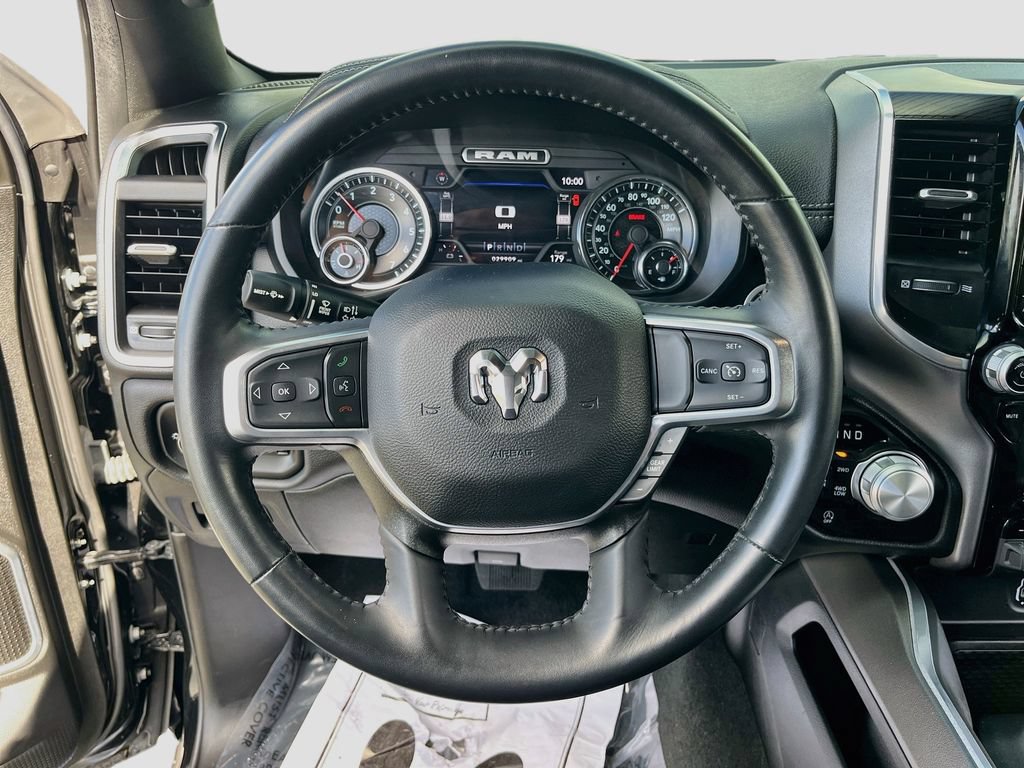 Used 2024 RAM 1500 Laramie AWD/4WD image 11