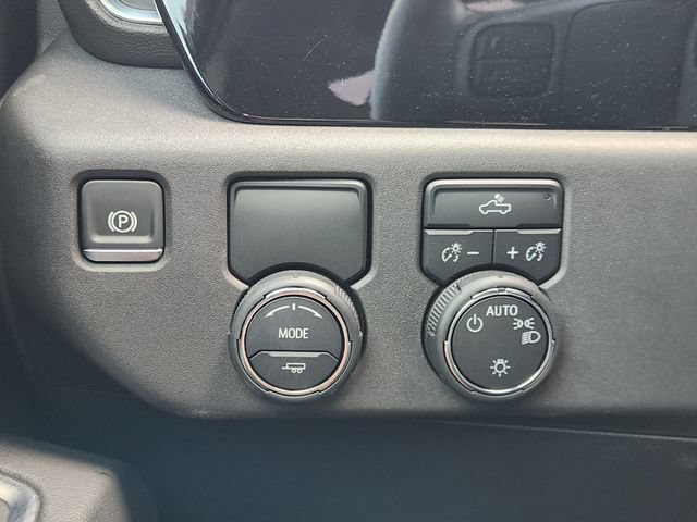 Used 2024 Chevrolet Silverado 1500 LT RWD image 24