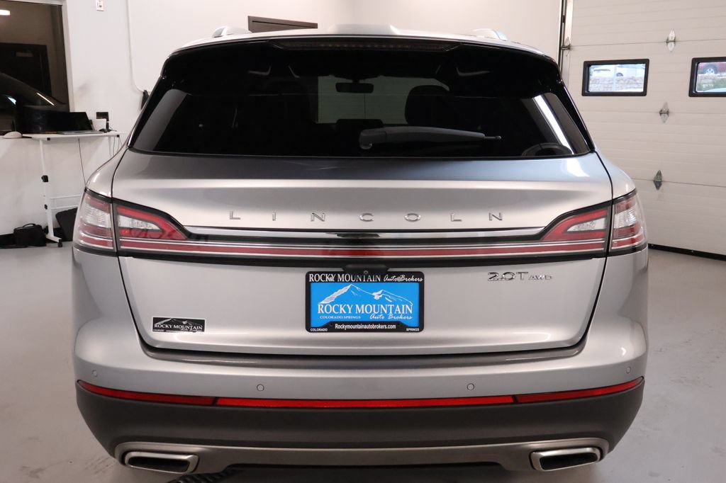 Used 2020 Lincoln Nautilus Reserve AWD/4WD image 6