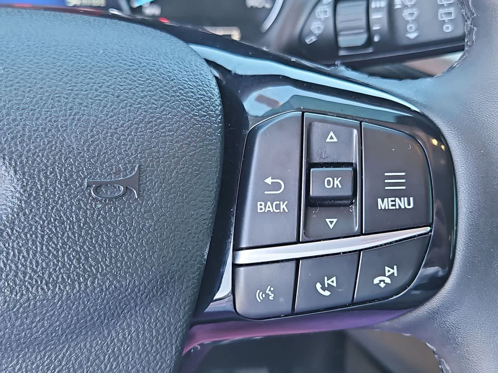Used 2022 Ford Escape SE w/ Convenience Package FWD image 28