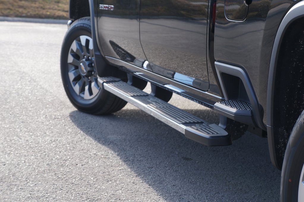 Used 2025 Chevrolet Silverado 2500 LT w/ All Star Edition image 12