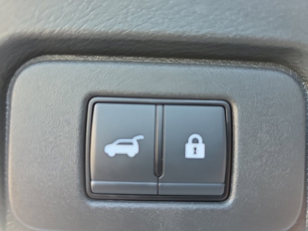 Certified 2023 Nissan Rogue SL w/ SL Premium Package AWD/4WD image 7