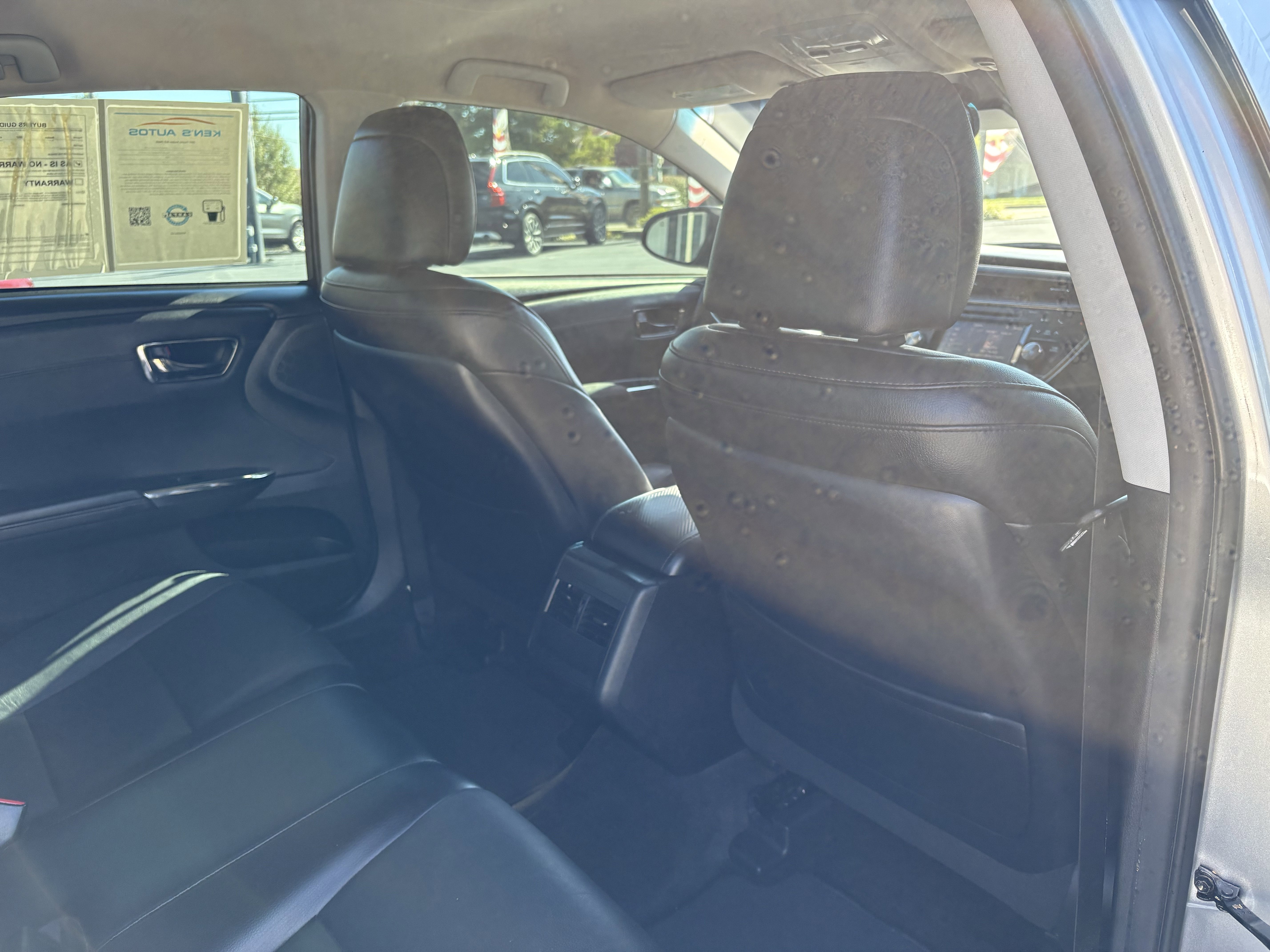 Used 2017 Toyota Avalon XLE image 25