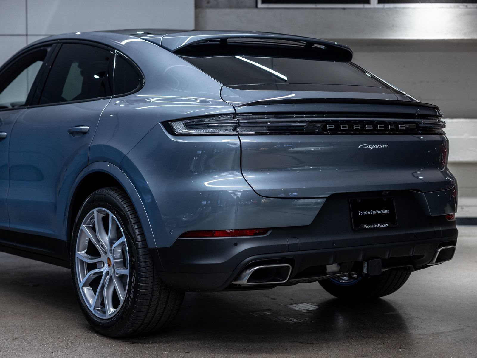 New 2026 Porsche Cayenne Coupe AWD/4WD image 27