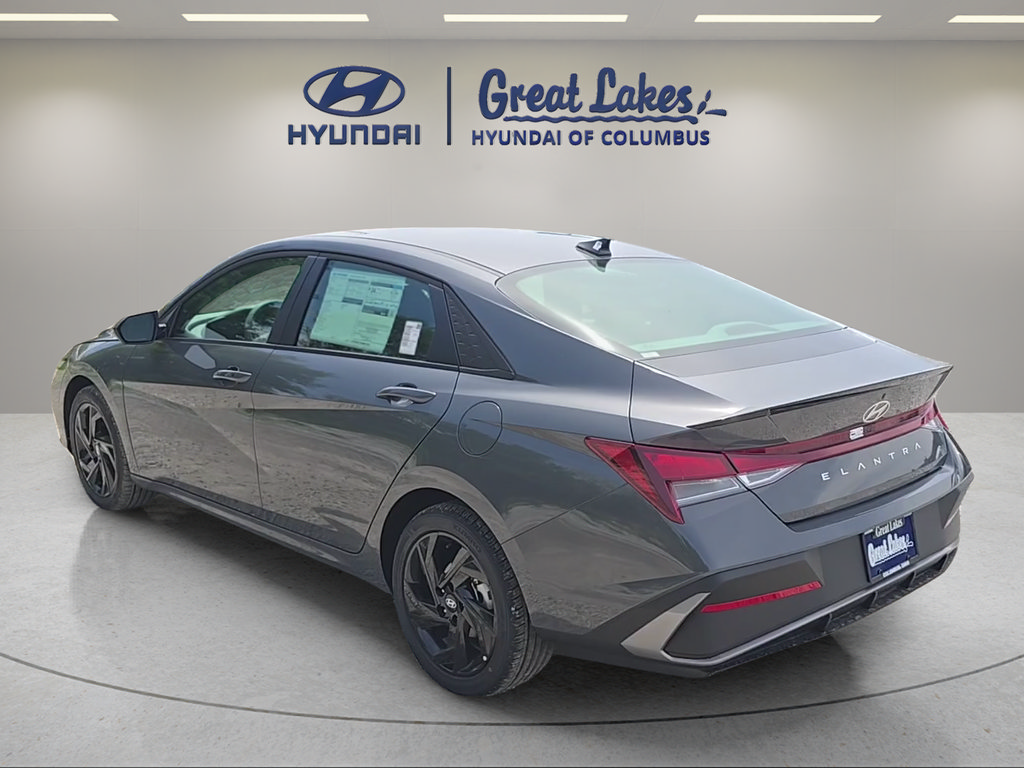 New 2026 Hyundai Elantra Sport FWD image 3