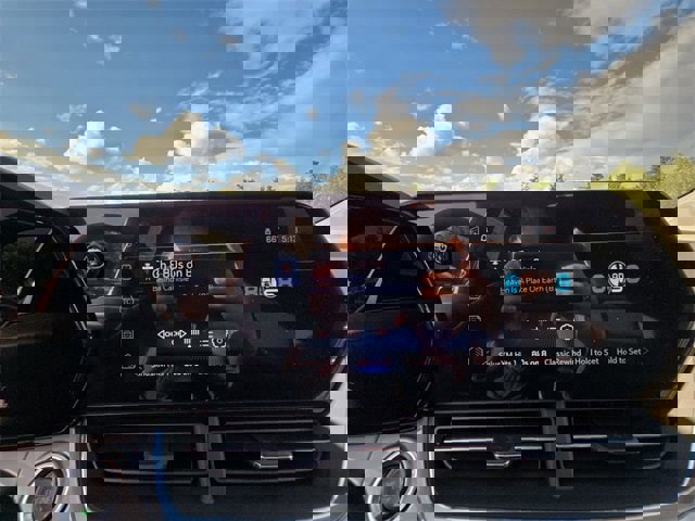 New 2025 Chevrolet Trax LT w/ Driver Confidence Package image 13