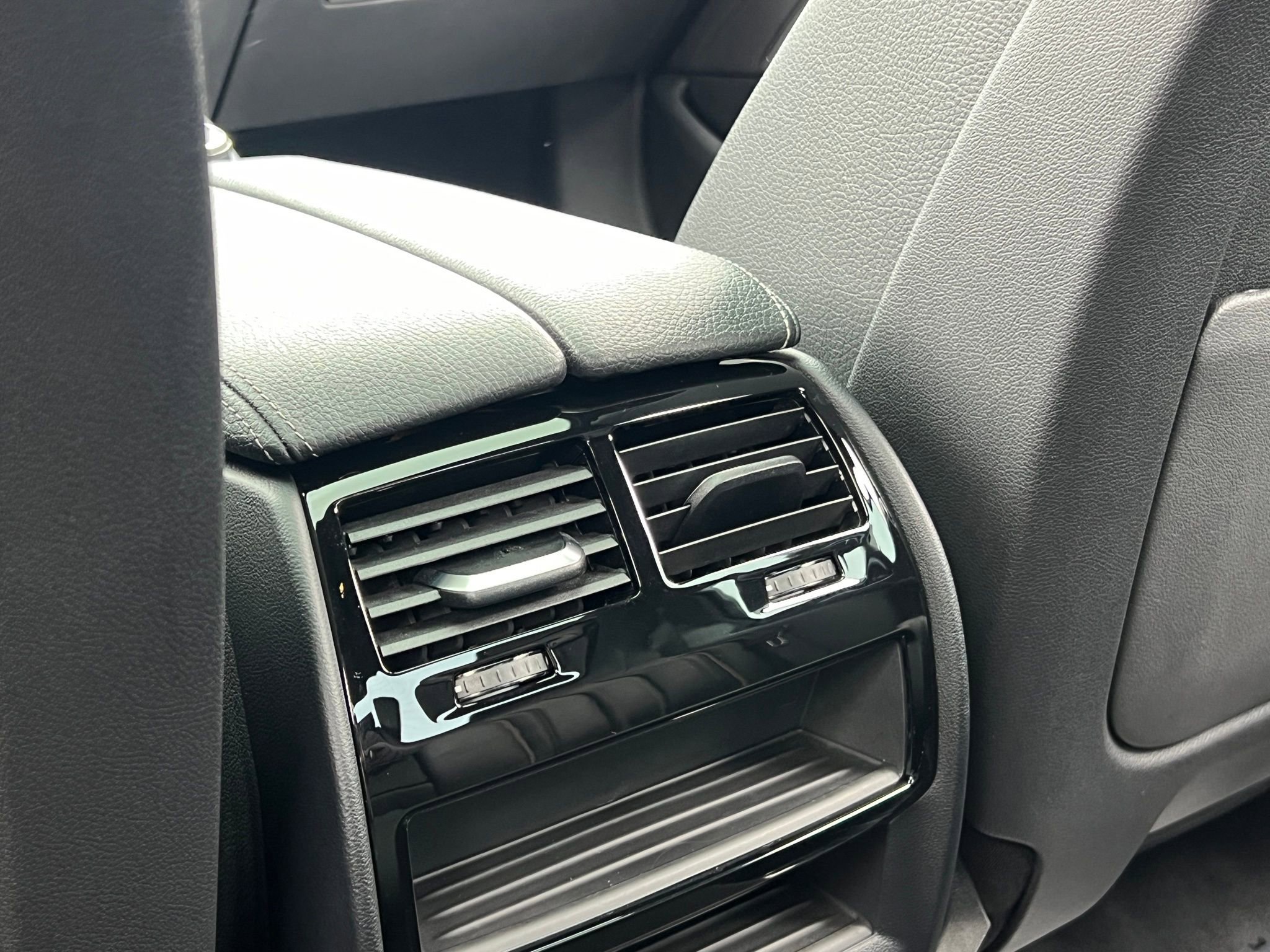 Used 2021 BMW 540i xDrive image 19